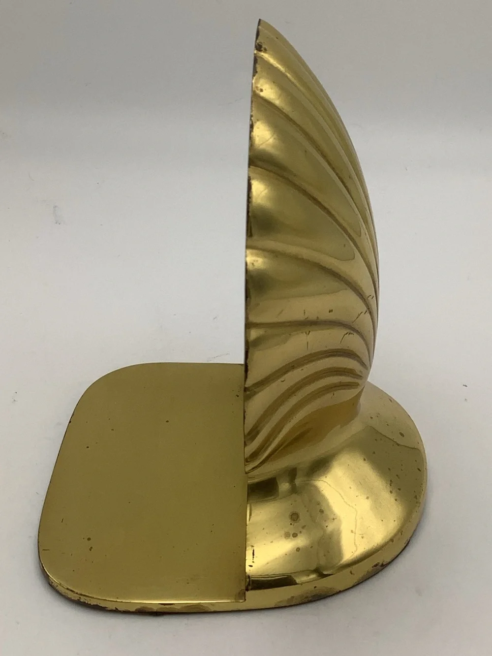 Brass Shell Bookend - Picture 2 of 5